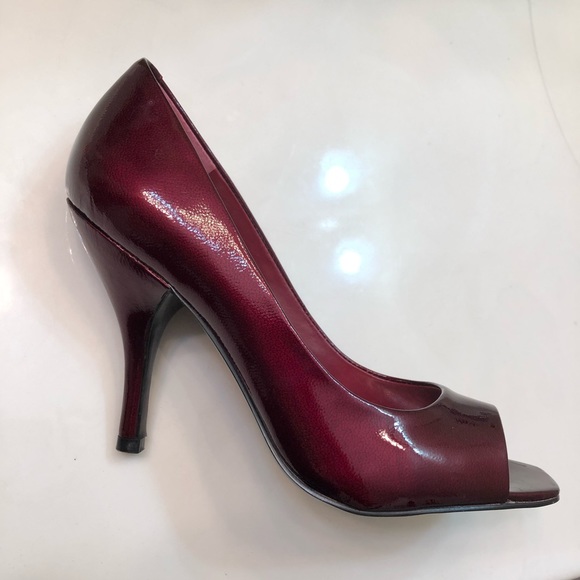 BCBGeneration Shoes - BCBG “Ariel” stiletto